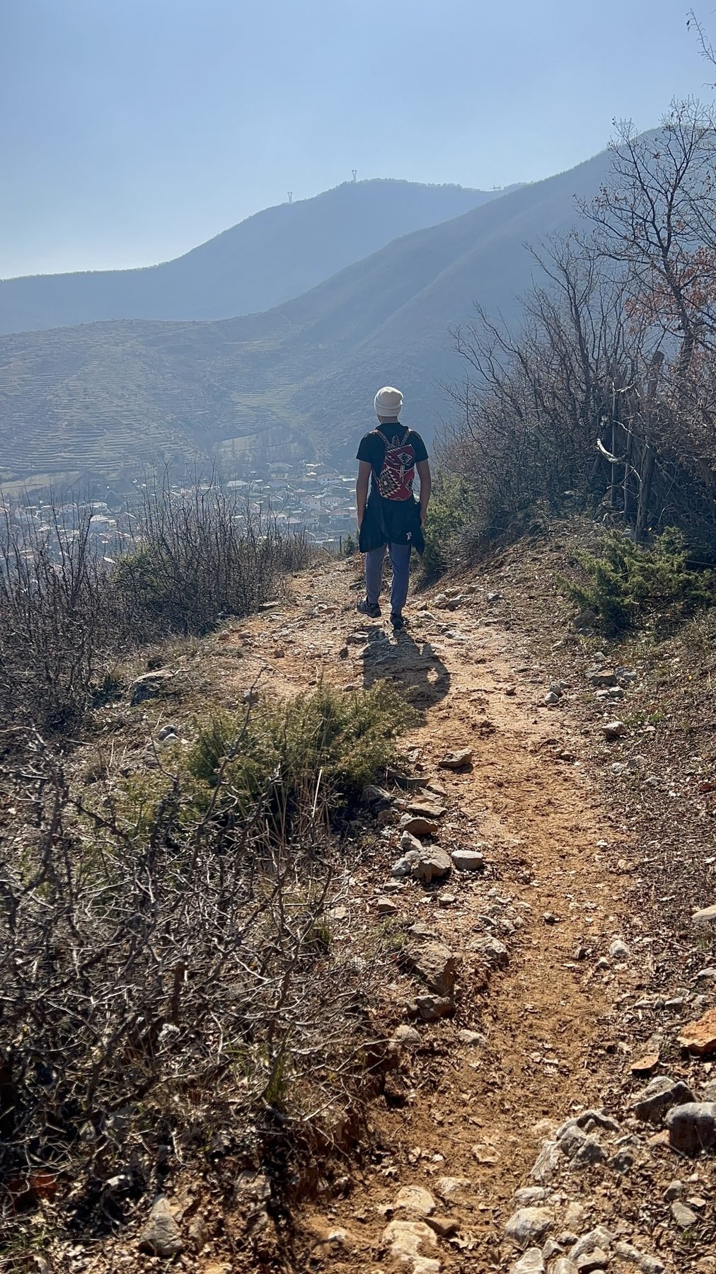 The open trail near the beginning of the Kabash Trail hike